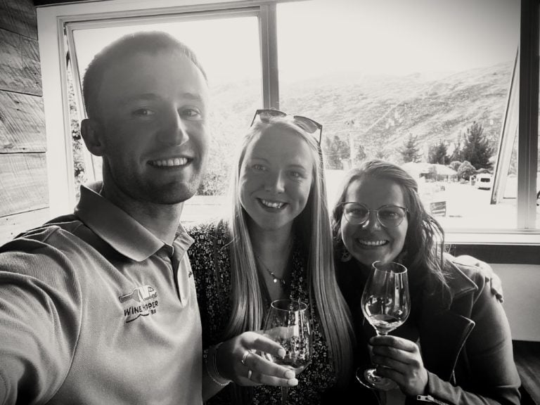 queenstown_wine_trail_crew_1